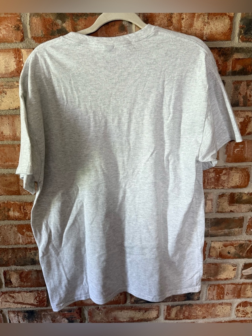 Gildan Light Gray Tee with Skeleton 'Kinda Broke Kinda Bougie' Graphic - Picture 4 of 7